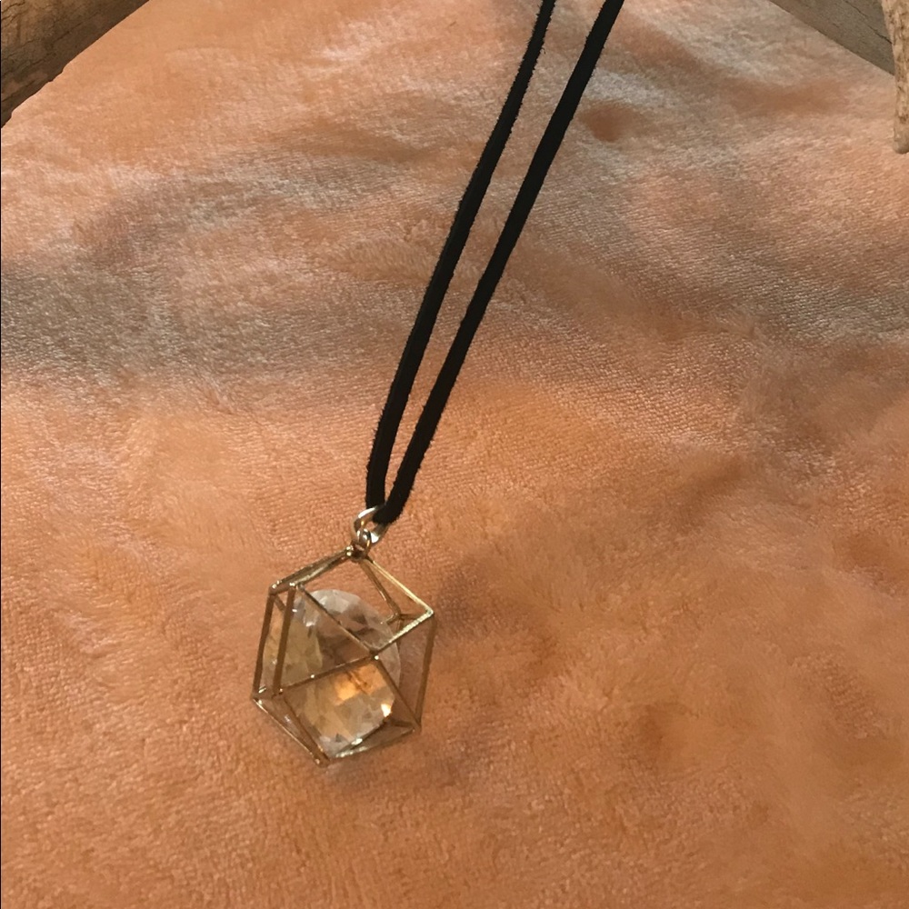 Jewelry - Picture 2 of 2